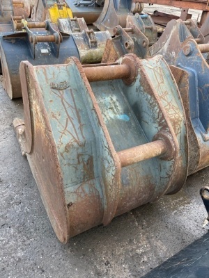 3ft Digging Bucket 80mm Pins  - 2