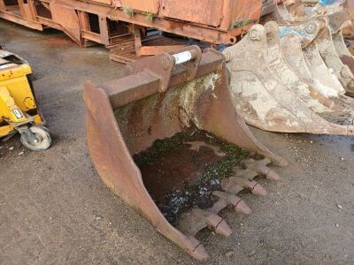 4ft Digging Bucket 65mm Pins - 2