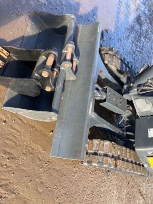 JMAC JME25Z Mini Digger - 10