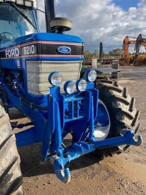 1992 Ford 8210 Tractor - 5