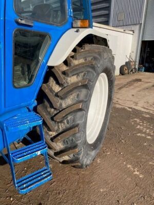 1992 Ford 8210 Tractor - 7