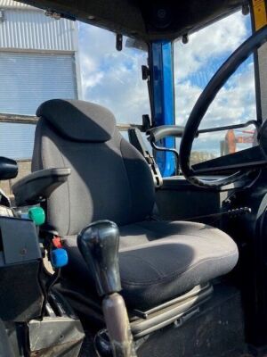 1992 Ford 8210 Tractor - 12