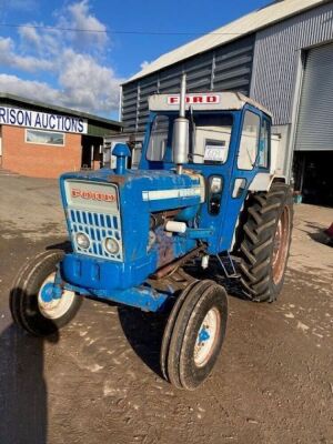 Ford County 5000 Tractor - 8