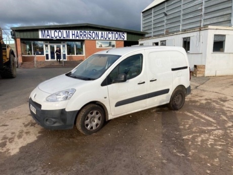 2015 Peugeot Partner 850 S L1 HDI Van