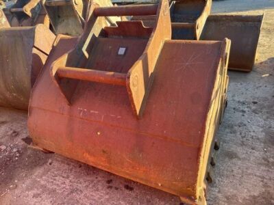 5ft Digging Bucket 70mm Pins  - 4