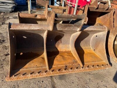 7ft Ditching Bucket 70mm Pins  - 2