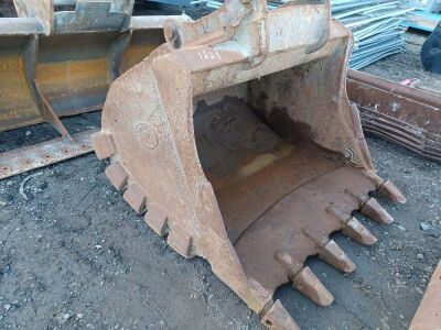 5ft Digging Bucket 70mm Pins 