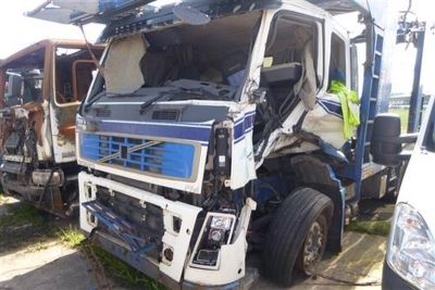 Volvo FM 4x2 Drawbar Tractor Unit - 5