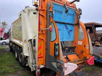 Dennis Elite 2 6x2 Rear Steer Bin Wagon - 12