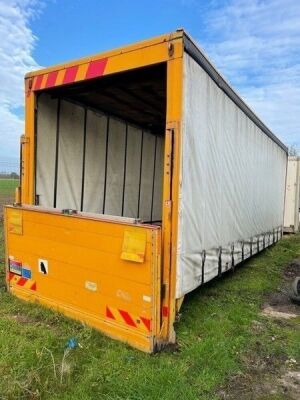 24ft Curtainside Body - 4