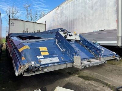 2016 Schmitz Triaxle Flat Trailer - 2