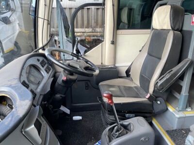 2011 King Long XMQ6800 31 Seat Midi Coach - 12