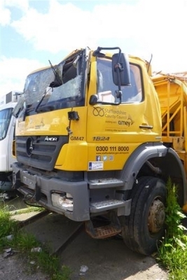 2010 Mercedes Axor 1824 4x4 Gritter - 12