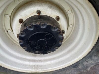 2014 New Holland T7 235 Tractor + Front Drive Axle - 4