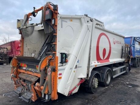 2020 Renault 6x2 Rear Steer REL Refuse Vehicle