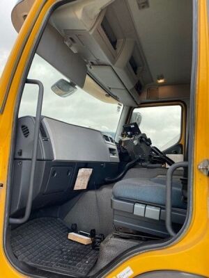 2011 Volvo FE340 6x4 Road Gritting Vehicle - 13