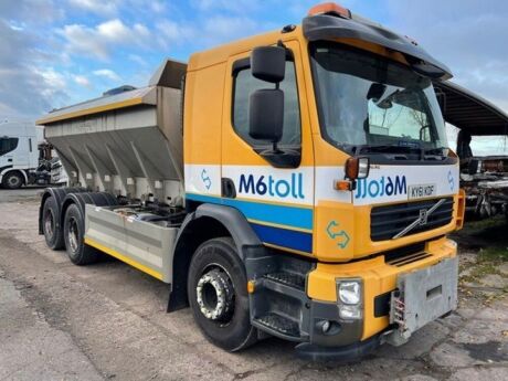 2011 Volvo FE340 6x4 Road Gritting Vehicle