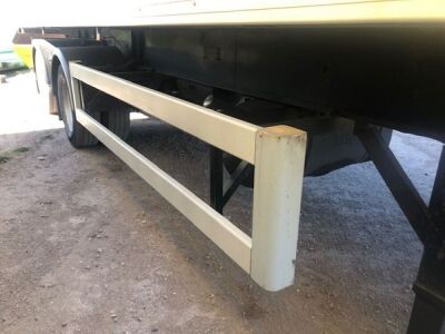 2005 Gray & Adams Tandam Axle Urban Fridge - 5