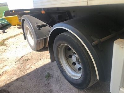 2005 Gray & Adams Tandam Axle Urban Fridge - 7