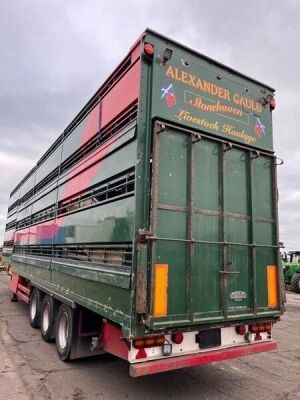 2011 Houghton Parkhouse Triaxle Livestock Trailer - 4