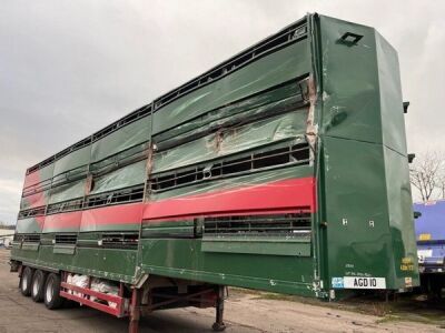 2011 Houghton Parkhouse Triaxle Livestock Trailer - 12