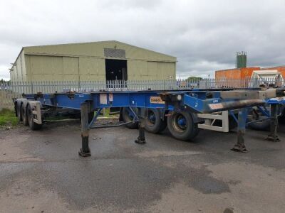 2007 Dennison Triaxle Sliding Skeletal Trailer