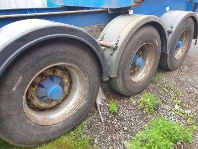 2007 Dennison Triaxle Sliding Skeletal Trailer - 5