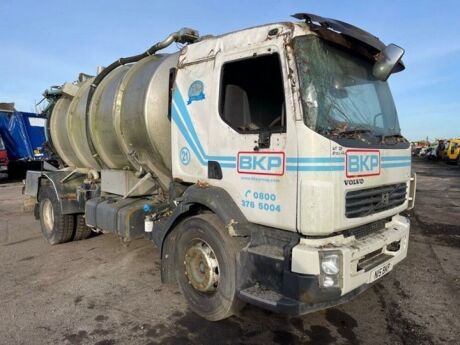 2007 Volvo FM 4x2 Vacuum Tank Rigid