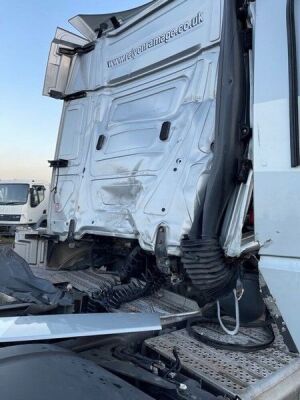 Mercedes Actros 6x2 Midlift Trator Unit - 11