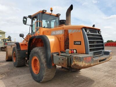 2010 Doosan DL350 Loading Shovel - 4