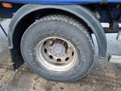 2006 Mercedes Axor 1832 4x2 Curtainsider - 15