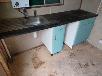 24 x 8 Anti Vandal Jack Leg Site Office - 6