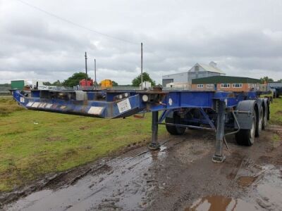 2004 Dennison Triaxle Sliding Skeletal Trailer - 2