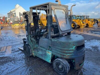 Mitsubishi Type 30 Diesel Fork Lift