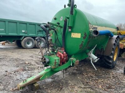 Conor 2500 Gallon Vacuum Tanker - 2