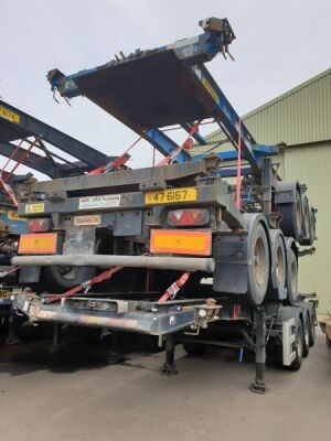 2006 Dennison Triaxle Sliding Skeletal Trailer - 2