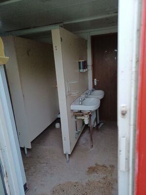 12 x 9 Toilet Block - 2