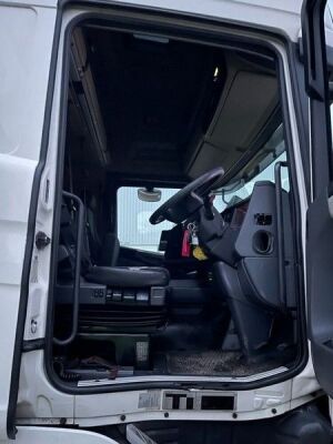 2010 Scania R440 Topline 6x2 Midlift Tractor Unit - 13