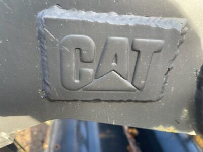 CAT Hydraulic Grab Loader Bucket - 4