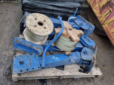 Qty Trailer Legs & Rolls of Steel Cable