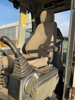 Hyundai Robex 140LC-7A Excavator  - 11