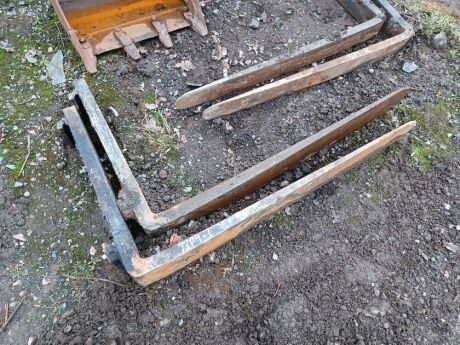 1 x Pair of 4ft Pallet Forks 