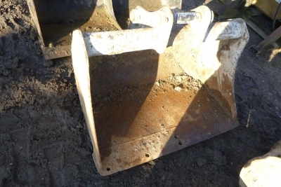 3ft JCB Digging Bucket 45mm Pins