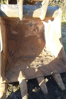 4ft JCB Digging Bucket 80mm Pins - 4