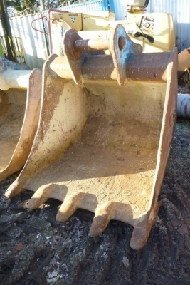 4ft JCB Digging Bucket 80mm Pins