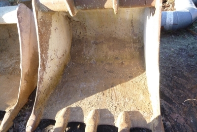 4ft JCB Digging Bucket 80mm Pins - 4