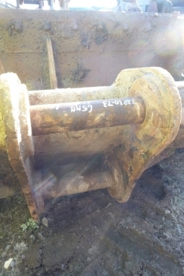 6ft JCB Ditching Bucket 65mm Pins - 3