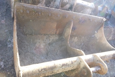 6ft JCB Ditching Bucket 65mm Pins - 4