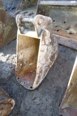 1ft JCB Digging Bucket 35mm Pins