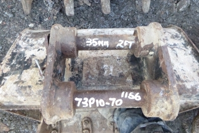 2ft JCB Digging Bucket 35mm Pins - 3